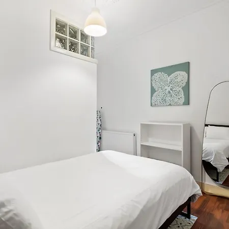 Londwell, Stylish Mayfair London