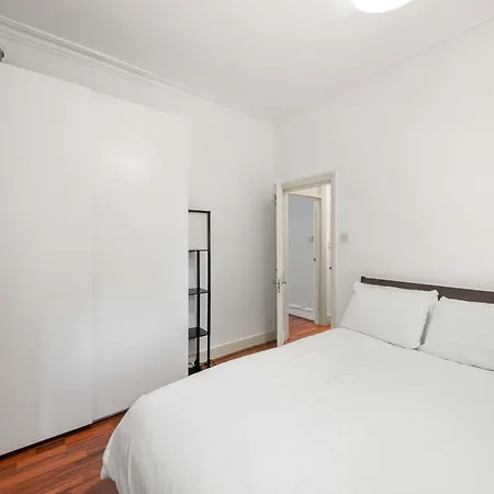 Londwell, Stylish Mayfair *