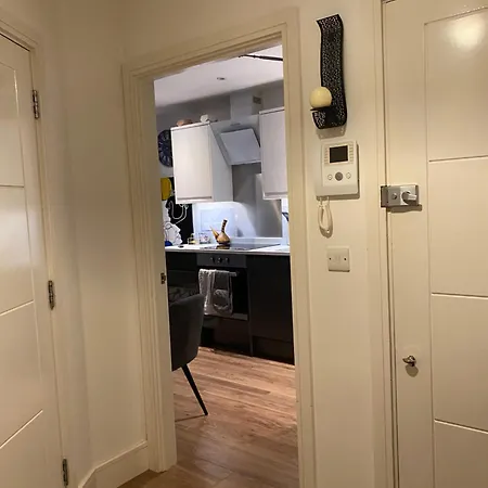 Apartment No Live Yet
