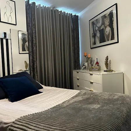 Apartment No Live Yet London