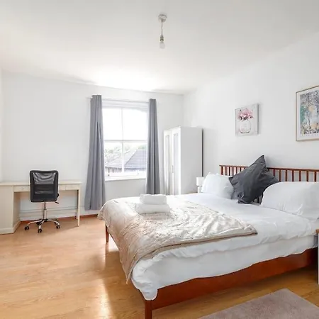 Apartment Modern 3-bedroom Haven In Vibrant Brixton *
