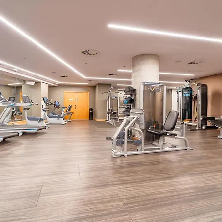 Stylish And Comfortable Canary Wharf Perfect For Long Apartment