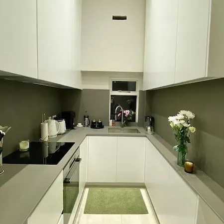 Luxury 2-bed Flat With Garden In Hampstead Mansion Apartment *