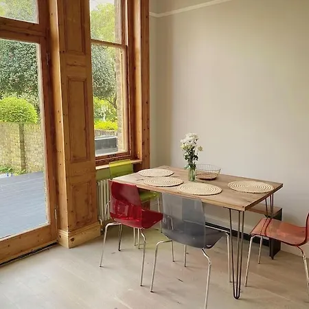Luxury 2-bed Flat With Garden In Hampstead Mansion *