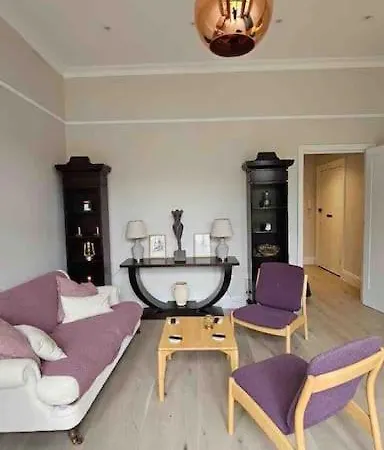 Apartment Luxury 2-bed Flat With Garden In Hampstead Mansion