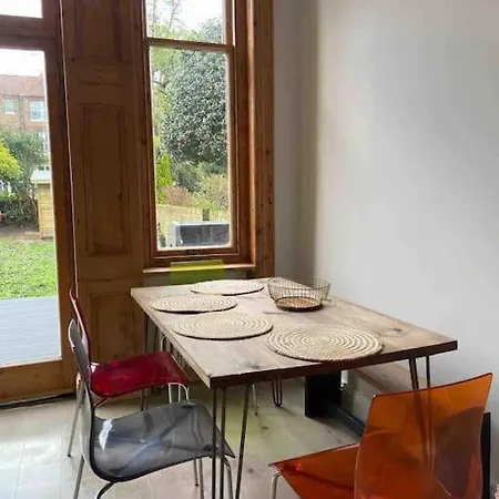 Luxury 2-bed Flat With Garden In Hampstead Mansion Apartment *