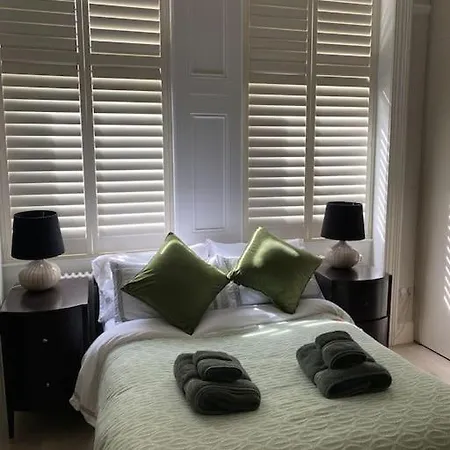 Luxury 2-bed Flat With Garden In Hampstead Mansion *