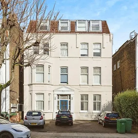 Luxury 2-bed Flat With Garden In Hampstead Mansion *