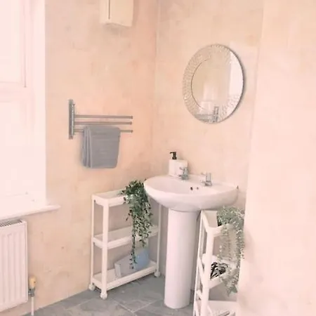 Stylish Luxury Flat In