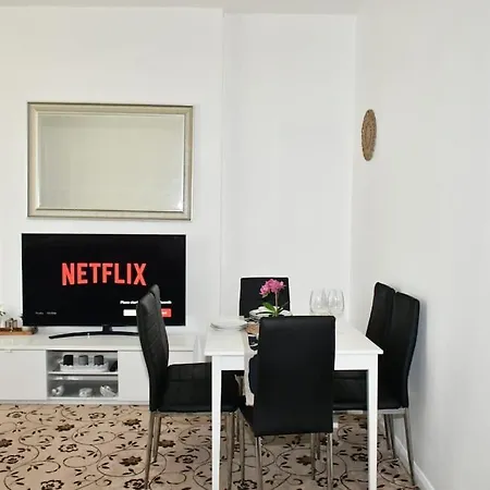 Apartment Stylish Luxury Flat In London