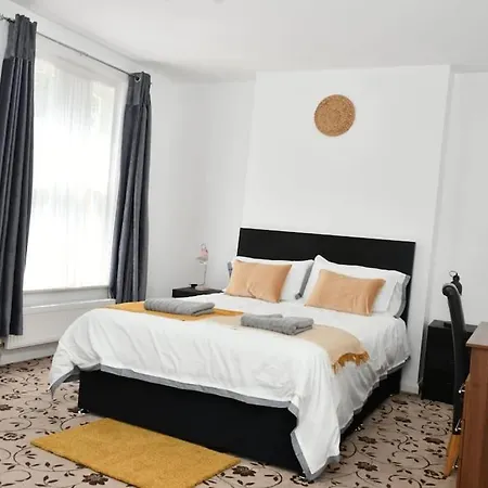 Apartment Stylish Luxury Flat In London