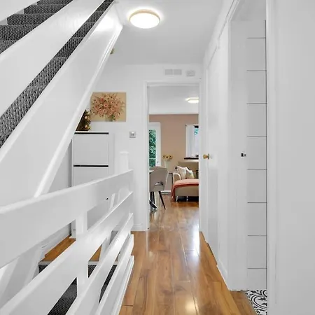 Free Parking Stylish And Relaxing Apartment *