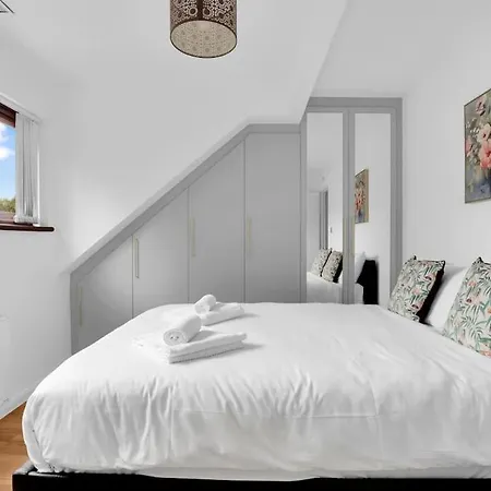 Free Parking Stylish And Relaxing Apartment *