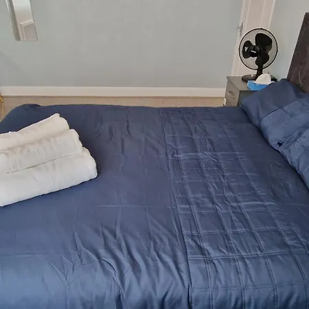 Homestay Rowan Crescent's Luxury Stay-in4 *