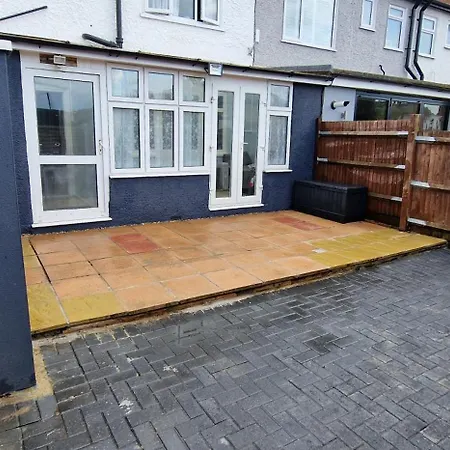 Homestay Rowan Crescent's Luxury Stay-in4