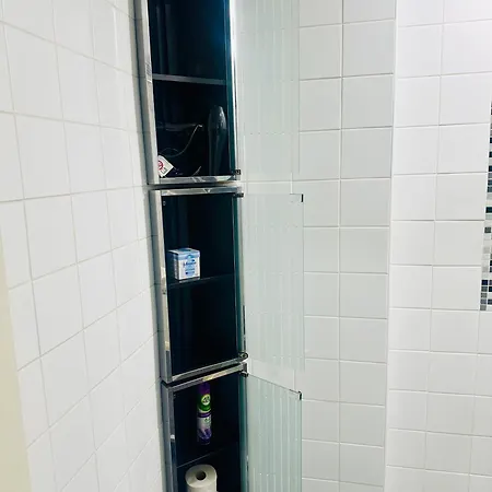 Majestic Apartment Bromley