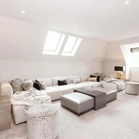 Pass The Keys Luxury Essex Oasis