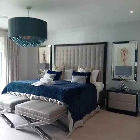 Holiday home Pass The Keys Luxury Essex Oasis *