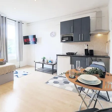Apartment S4 Studio In The Heart Of Kilburn Zone2 London