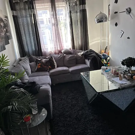Apartment Dmoney Ltd *