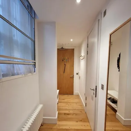 One Bedroom In Holborn