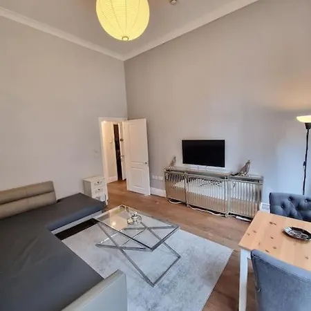 Apartment Earls Ct With Terrace *