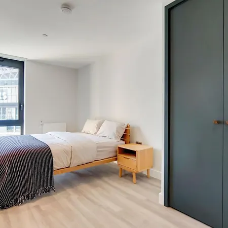 Apartment Chic And Comfortable In