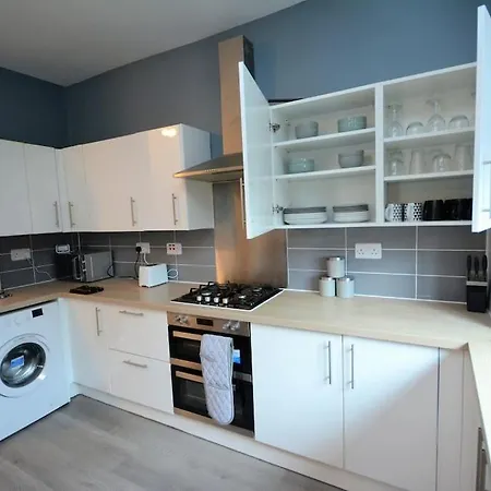 Lovely 4bedroom Apartment