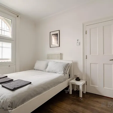 Homestay 193vbr With Shared Bathrooms