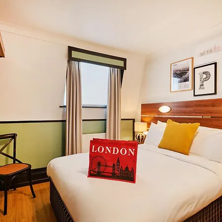 فندق Huttons Hotel, Victoria 3*
