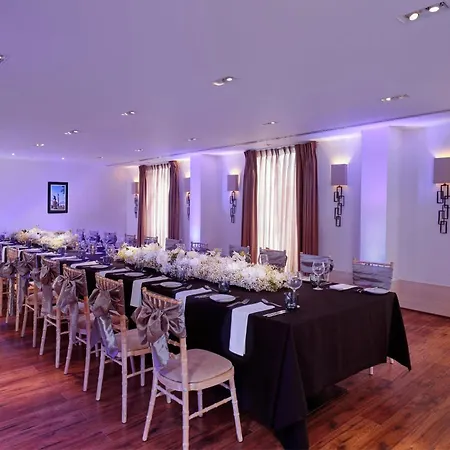 Sheraton Heathrow 4*