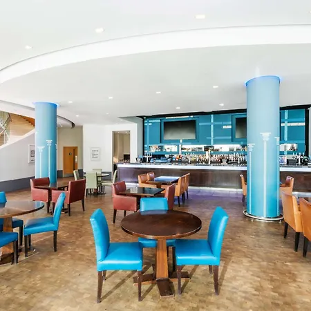 London Stadium Hotel, A Member Of Radisson Individuals 4*