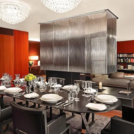 Hotel Bvlgari 5*
