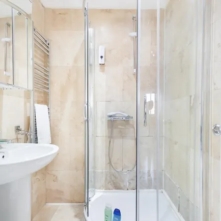 Kings Cross Prime Pensjonat 3*