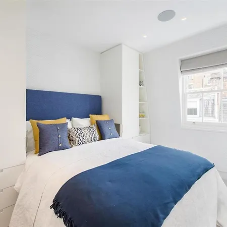 Holiday home Pavilion Mews Knightsbridge House