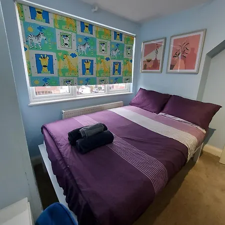 Apartment Large 4 Bedrooms Golders