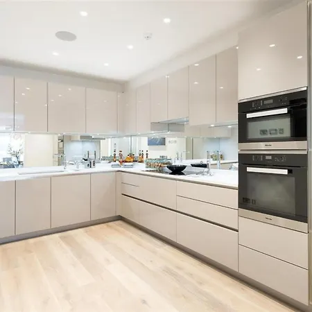 Pavilion Mews Knightsbridge House Holiday home London