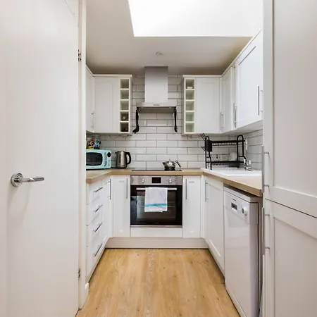 Apartment Wild Roses Serviced - Airport *