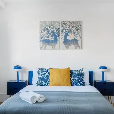 Regent's Park & Baker Street Modern Apartments! Apartahotel