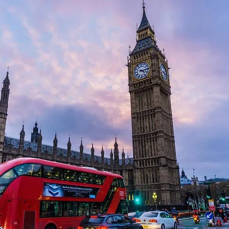 Apartment Wild Roses Serviced - Airport London