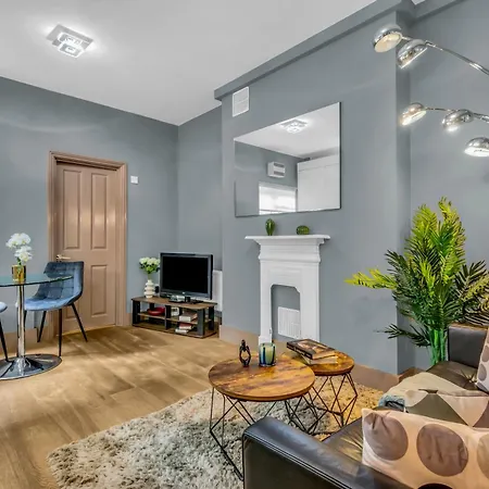 Mysquare One Bed Lower Floor Flat Near Oxford Street