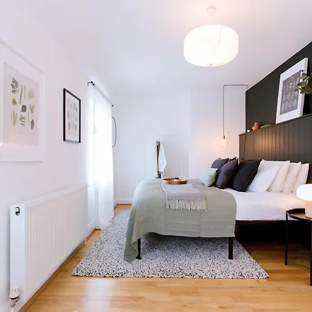 3-bed House - Next To Olympic Park & Westfield