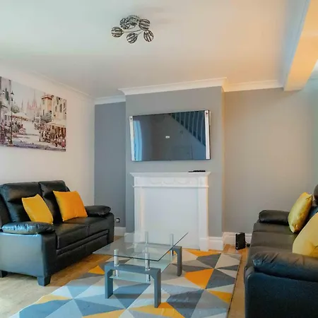 Riverside Thames & O2 Arena Retreat - Luxury 2bhk Holiday home
