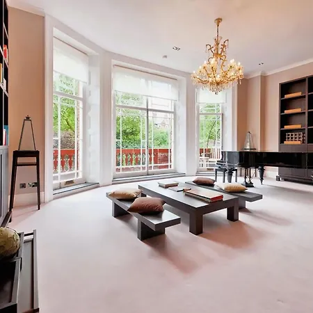 3 Bedroom Knightsbridge Apartment