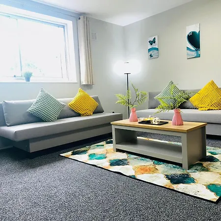 Cosy Private Two Bedroom Apartament In Kensinghton Can Fit Up To 8 Guests London