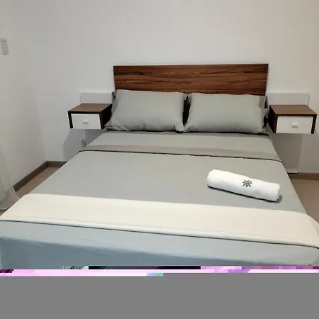 Cosy Family Retreat With Garden & Workspace Apartment London