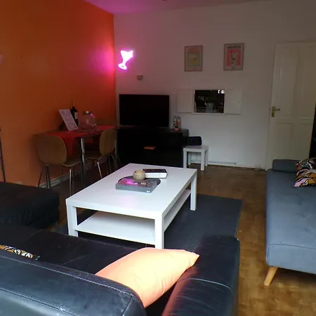 Paddington, Orange - Center Apartment London