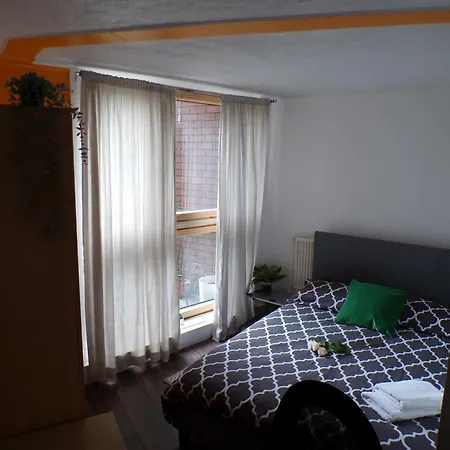 Chelsea - Orange - Apartment