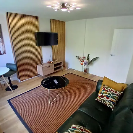 Peaceful Moira - 2 Bedroom Flat Between Brixton And Kennington 10mins To