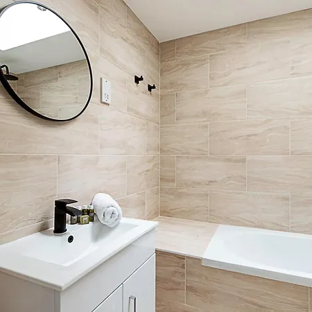 Apartment Finsbury Park Retreat Modern Comfort